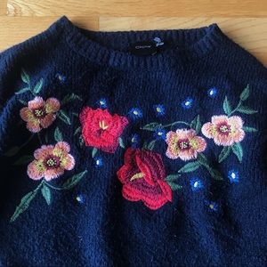 Cliche Embroidered Sweater